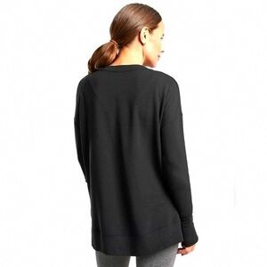 Athleta Charcoal Knit Top